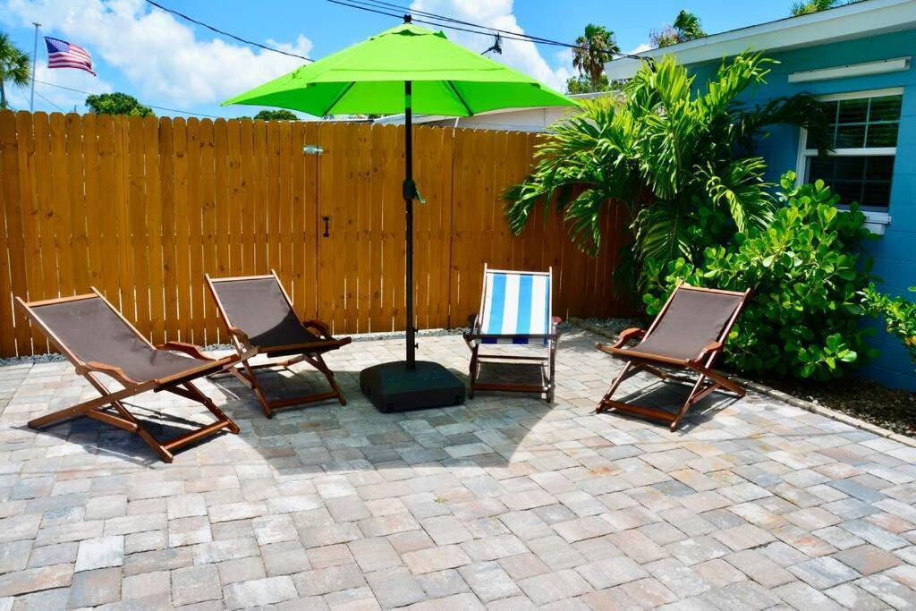 Tropical Retreat Near Beaches, Cruise Terminals Merritt Island Exterior photo